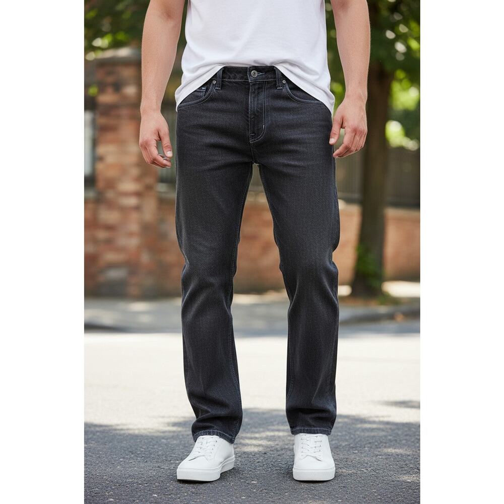 Men’s Straight Leg Dark Wash Jeans 34x32 – New With Tags